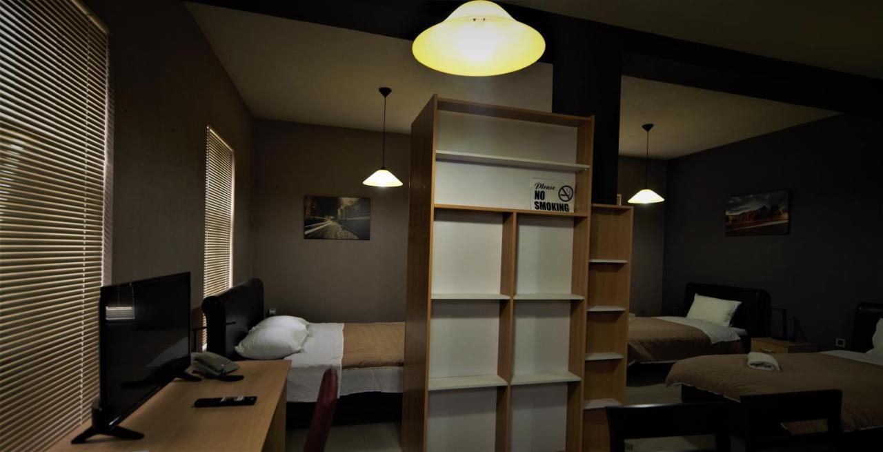 Hotel Ambasador Μπίτολα Εξωτερικό φωτογραφία