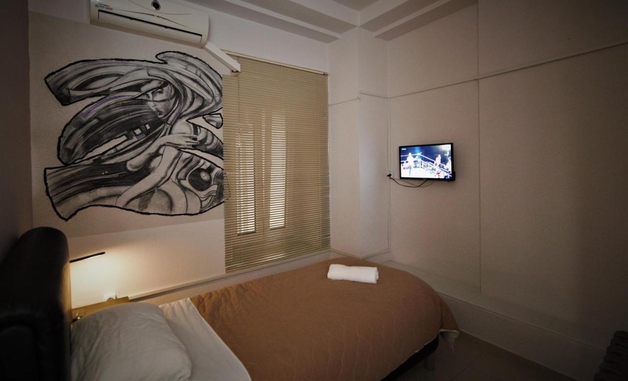 Hotel Ambasador Μπίτολα Εξωτερικό φωτογραφία